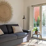 Guestready - A Hidden Oasis In The Center Of *