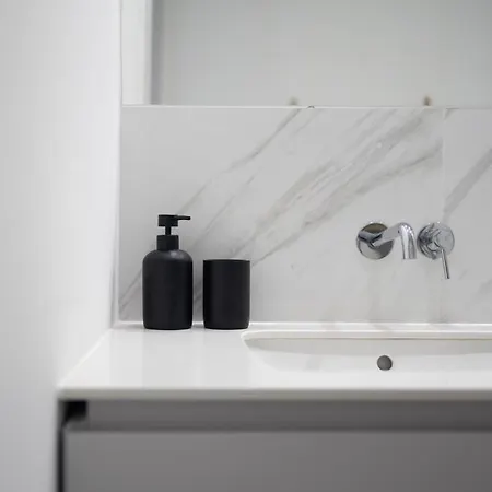 Guestready - A Hidden Oasis In The Center Of *